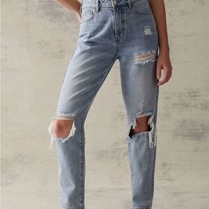 Pacsun mom light wash jeans, size 4